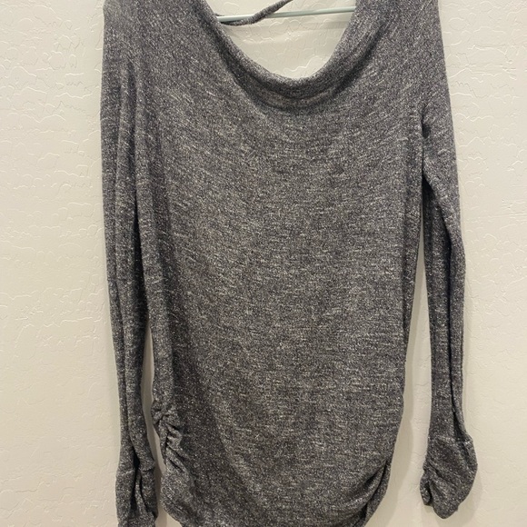 Maurice’s ruched side glitter long sleeve - Picture 3 of 7